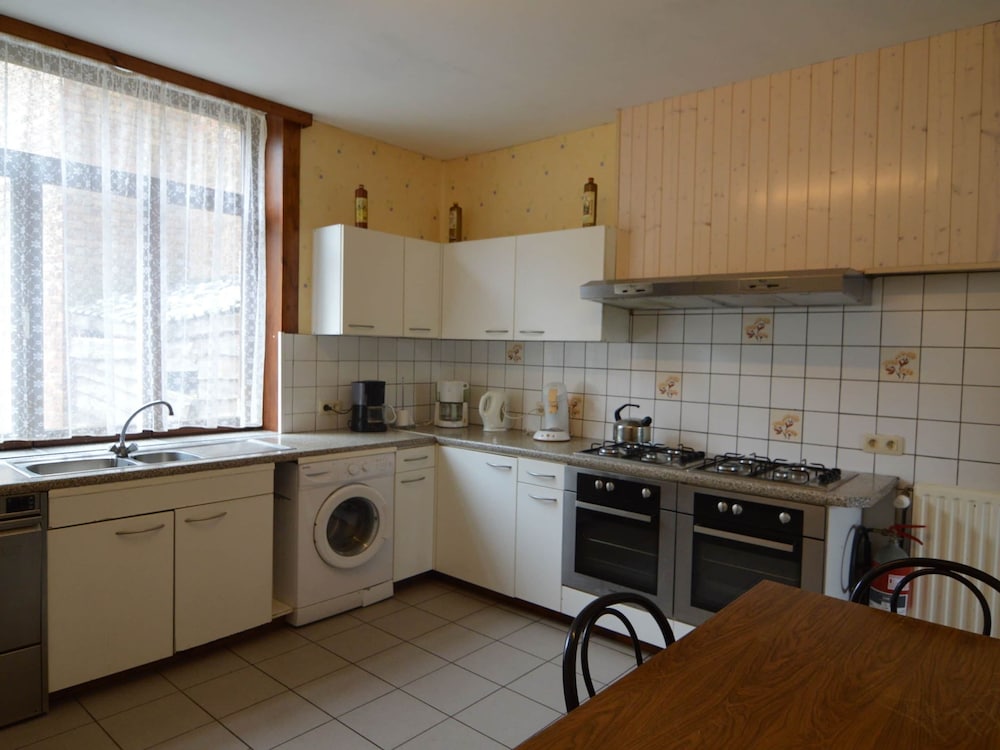 Ardennes Stay for 21 Guests view 5