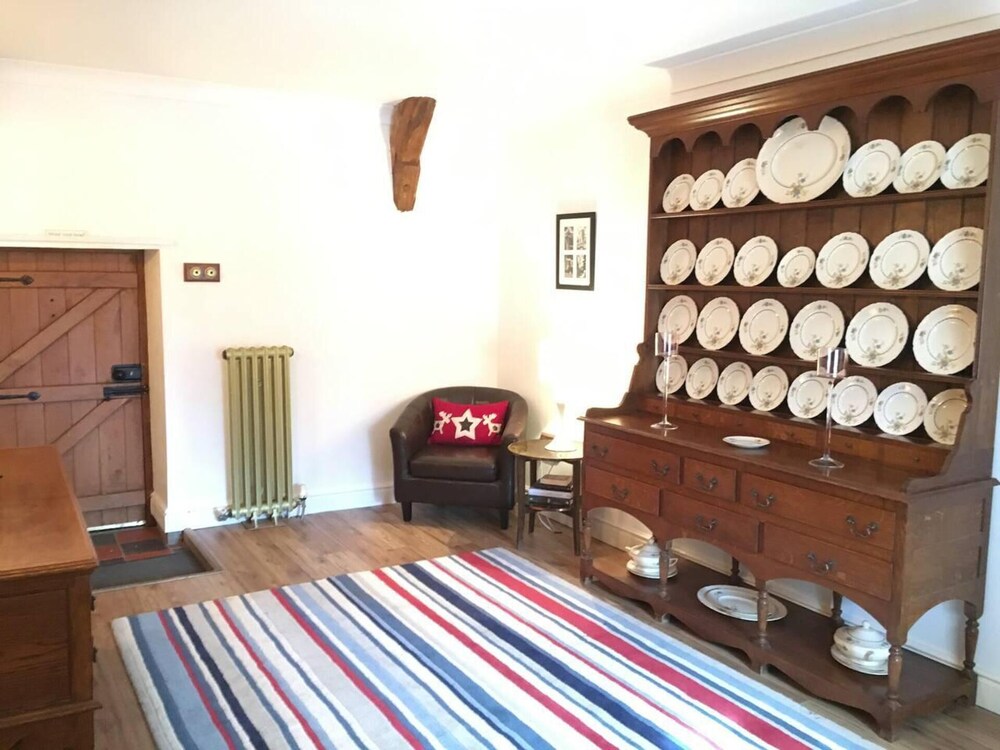 Traditional Cosy Cottage With Rural Views nr Coast view 5