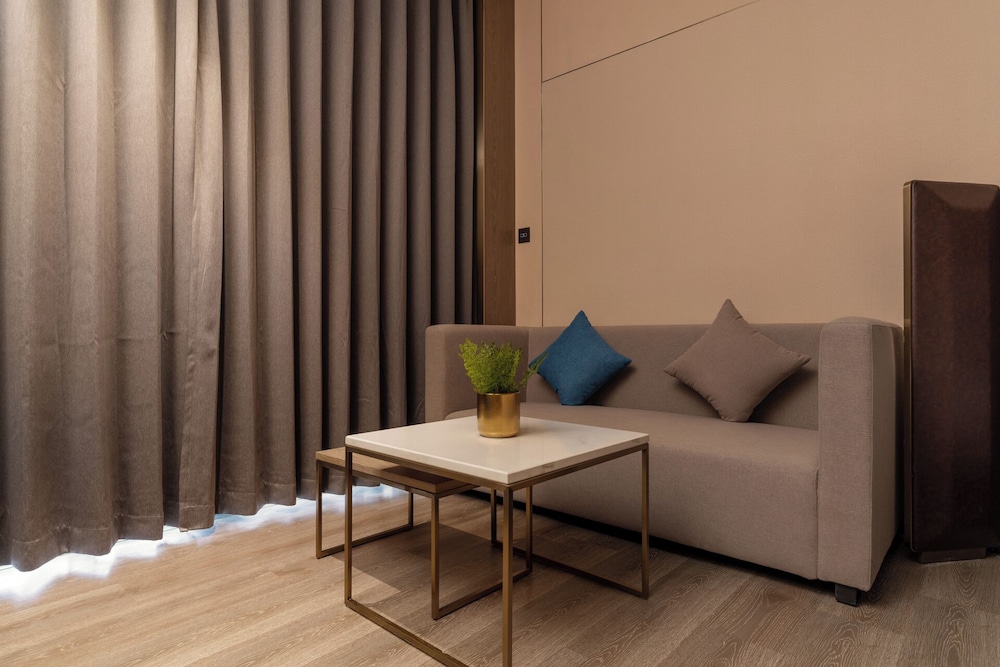 ECHARM PLUS Hotel Smart New City Branch