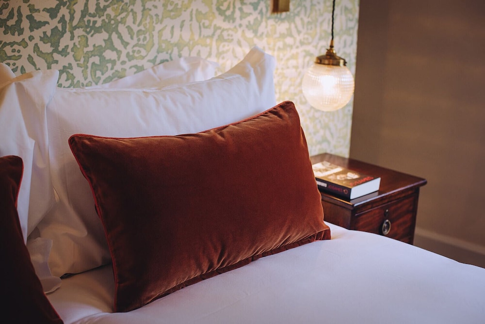 Guildford Vacations - The Drummond at Albury - Property Image 37