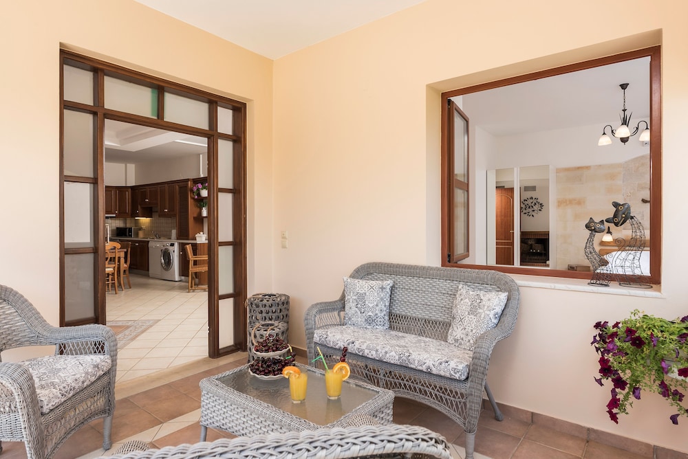 Iason Villas