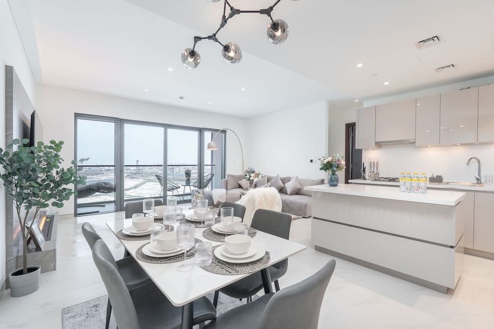 Amazing 2-bedroom in Sobha Creek Vistas Grande