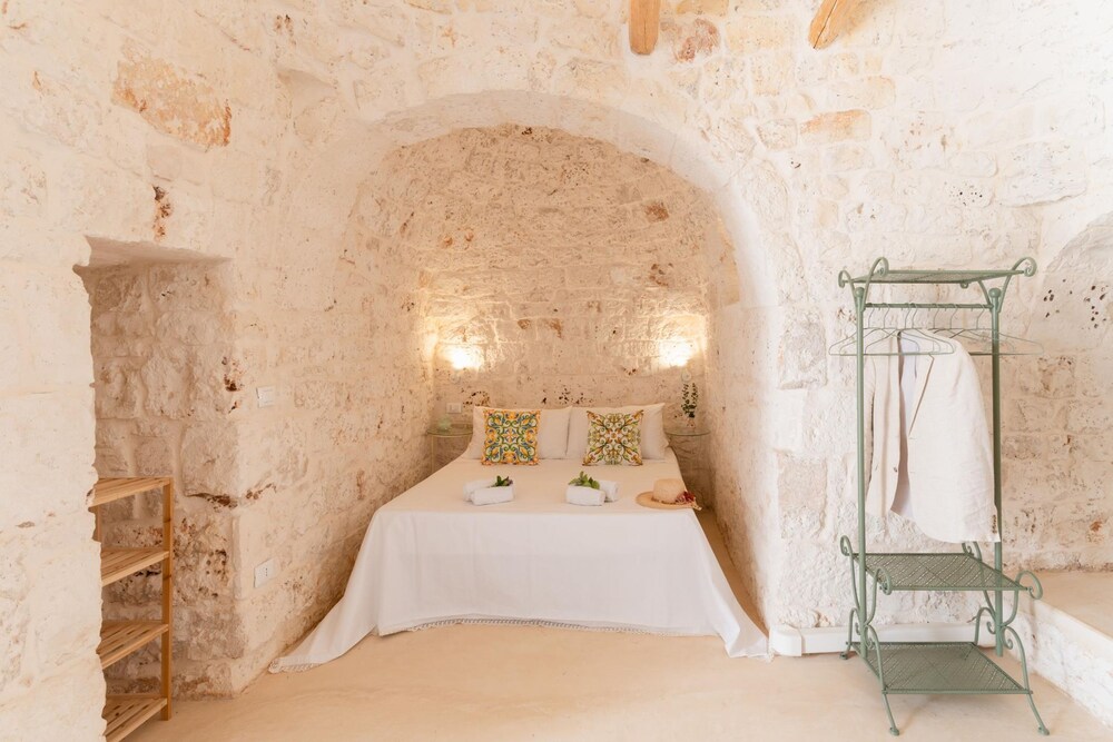 Trullo Calamo tra Mare e Citt