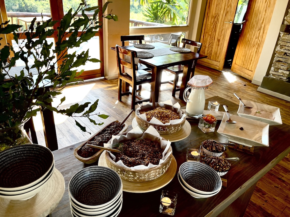 Karongwe - River Safari Lodge