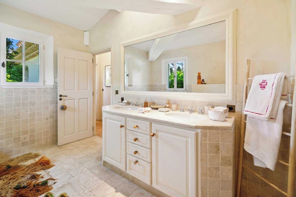 Villa Luxe - 6bdr/12p - Saint-tropez / Pampelonne