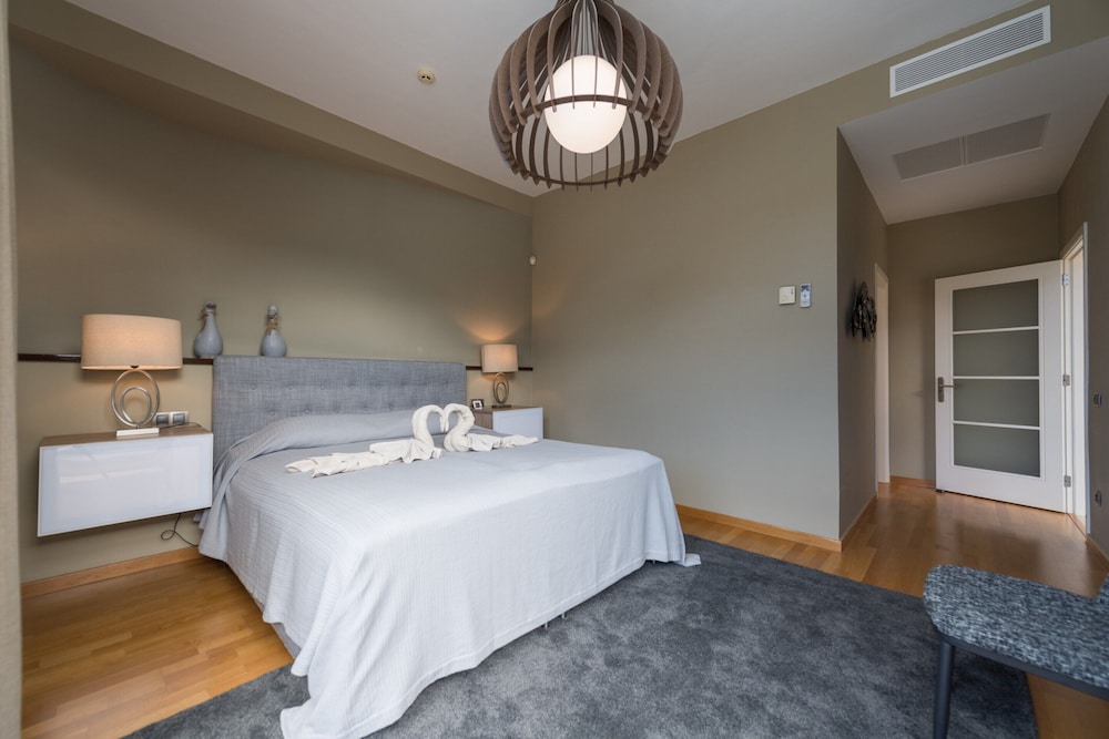 Villa in Anfi Tauro Near Beach & Golf