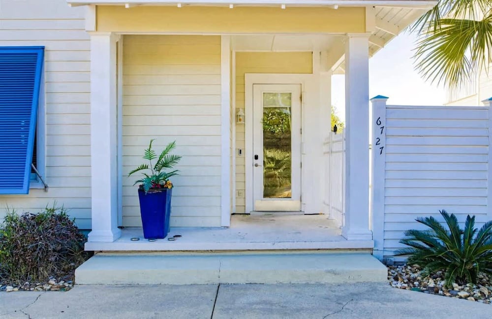 Beach Walk Retreat Heated Pool Golf Views Main Guest House Sleeps 15