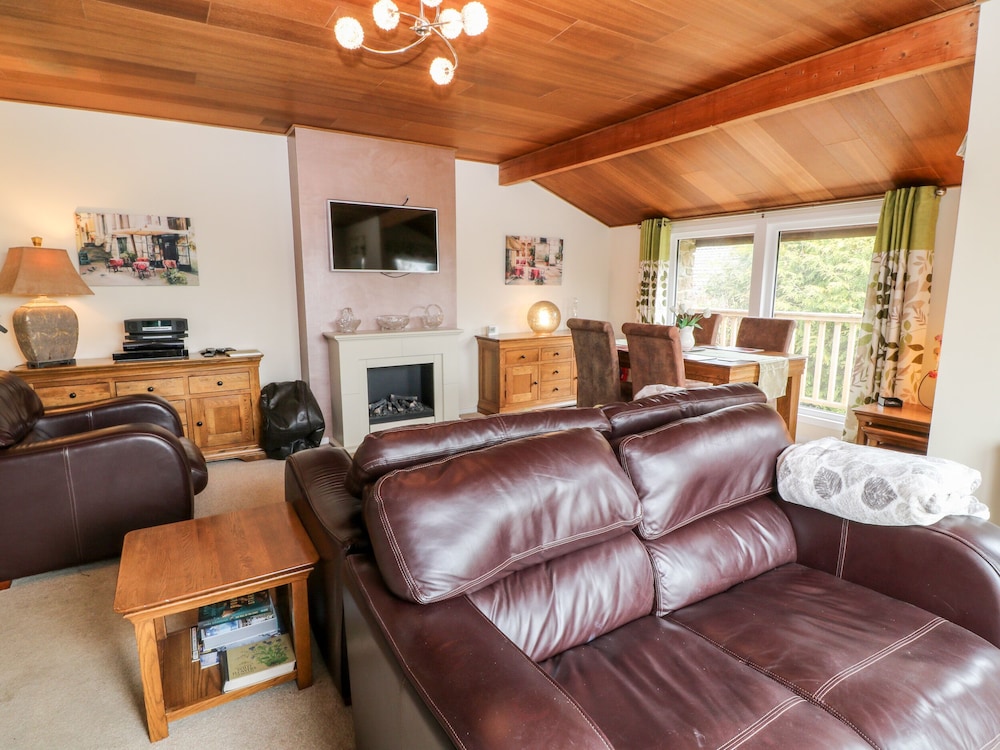 Lodge 27