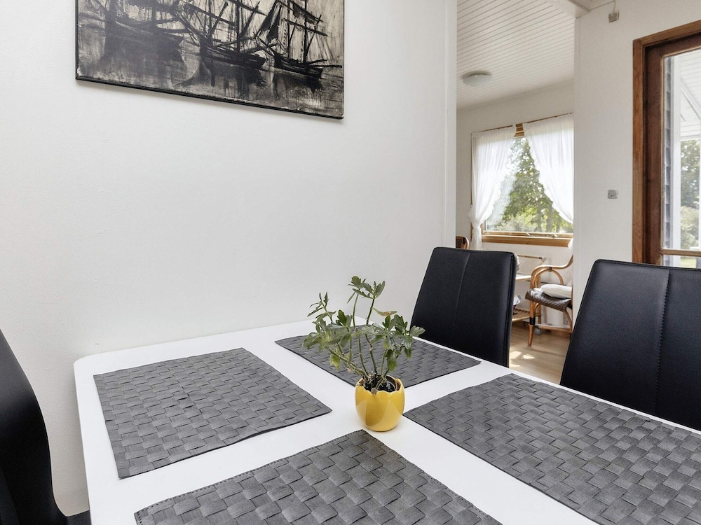 6 Person Holiday Home in Nakskov
