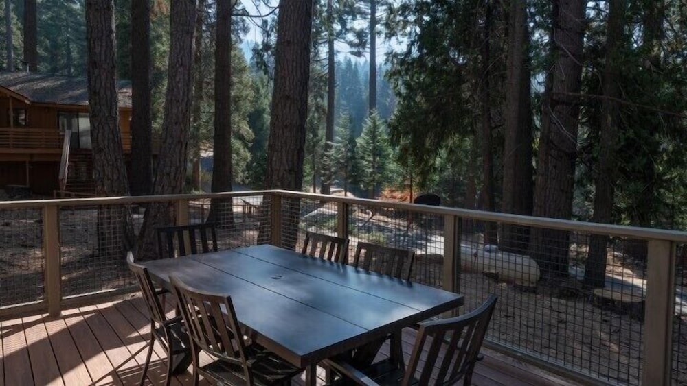 Scenic Wonders Boulder Ridge 3 Bedrooms view 3