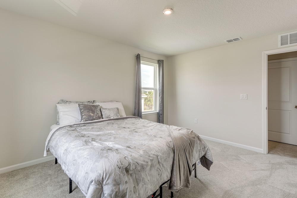 18 Mi to Disney: Clermont Home w/ Yard