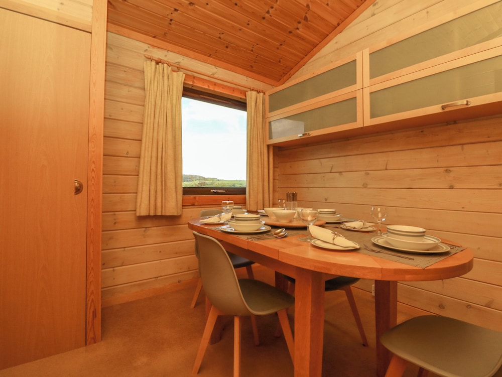 Moonlake Lodge