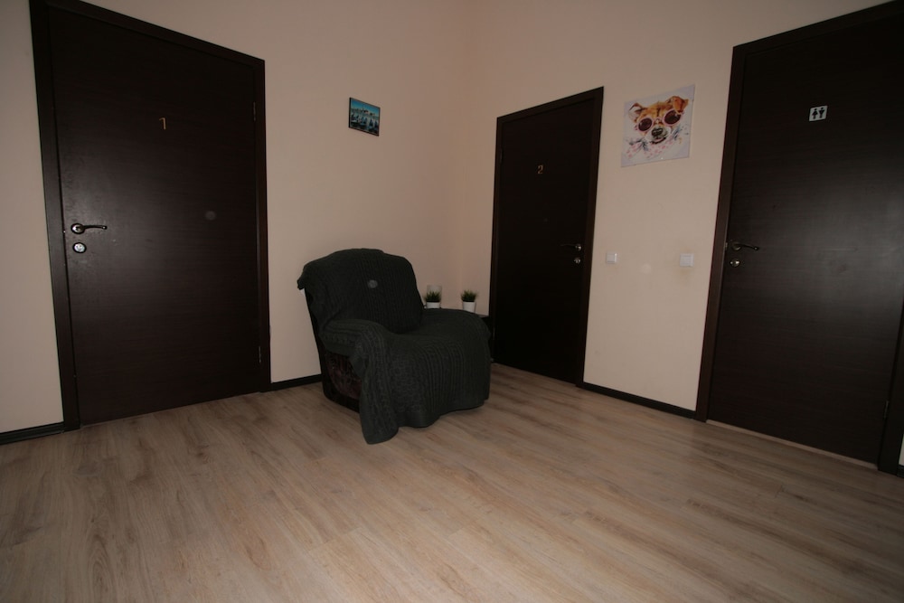 Photo 12