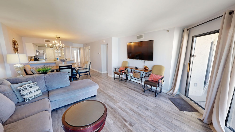 Inlet Reef 513 2 Bedroom Condo