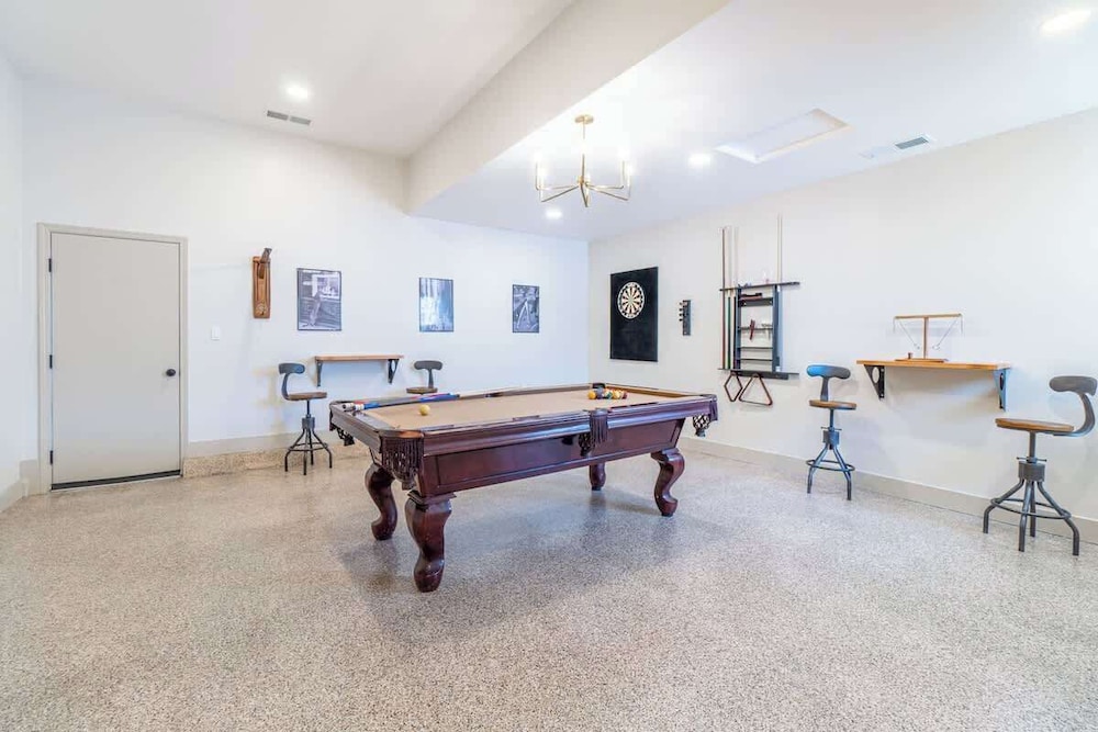 The Deco Retreat - UNR - Pet Friendly