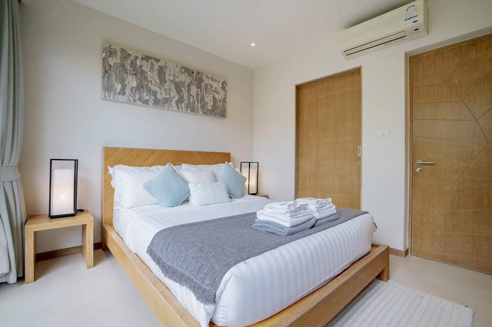 Trichada Stylish Private Pool Villa 3, Bang Tao