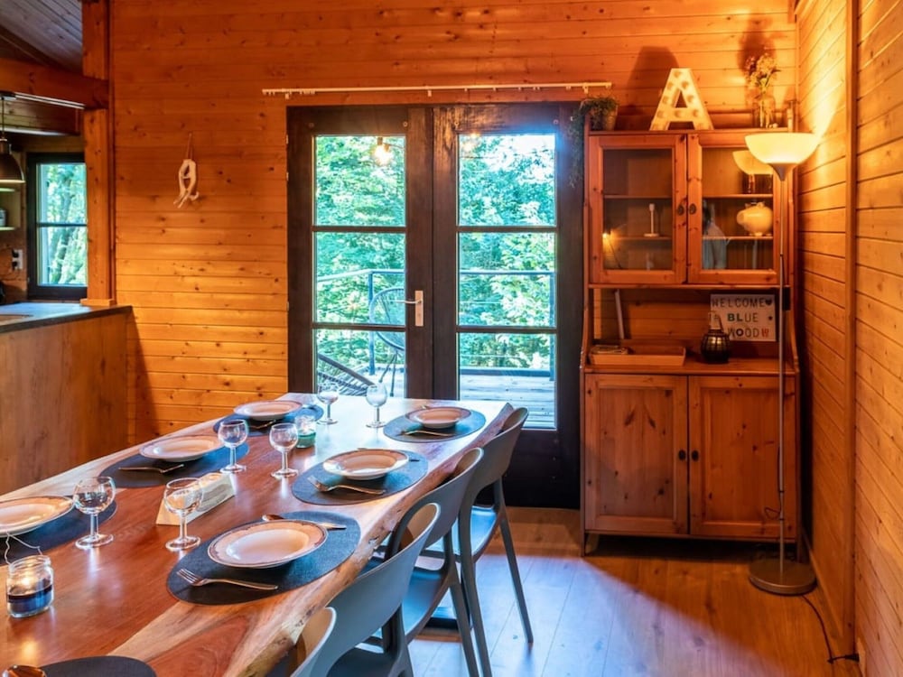 Chalet in the Woods With Nordic Bath