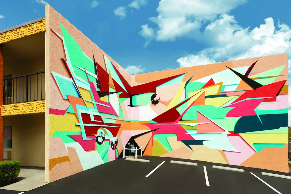 Flagstaff Vacations - Econo Lodge Flagstaff Route 66 - Property Image 18