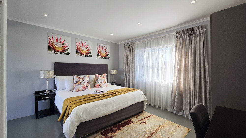 Sunset Events and Accommodation