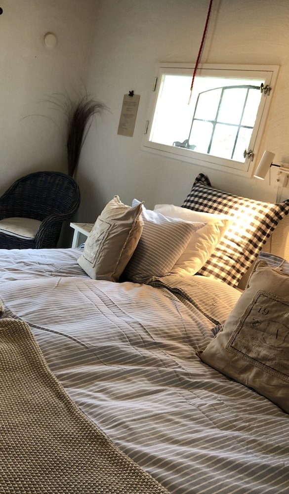 Glimminge Bed & Breakfast