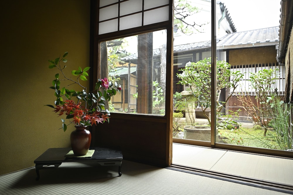 Photo 46