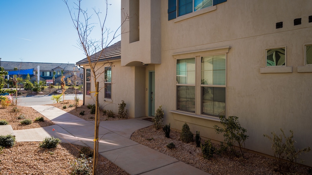 Park Place by RedAwning view 3