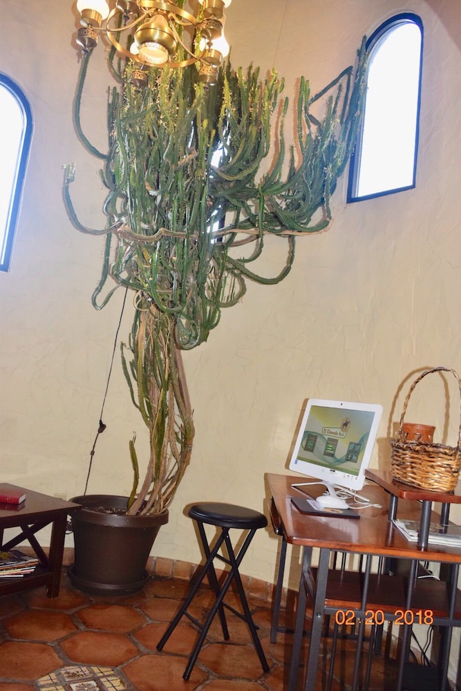 Baker City Vacations - Eldorado Inn Baker City - Property Image 3