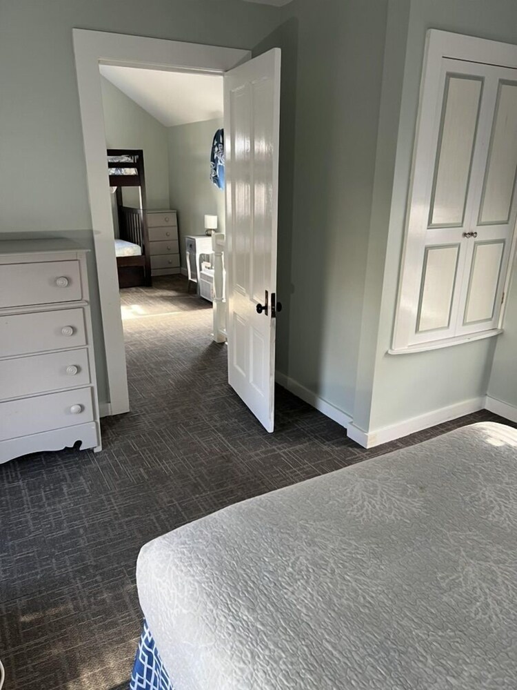 Sea Latch Inn