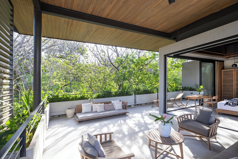 QUIN Surf Residence Nosara