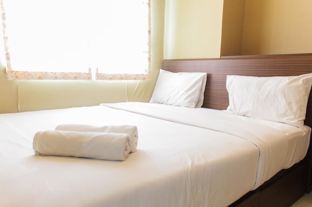 Minimalist And Comfort 2Br At Serpong Greenview Apartment view 4