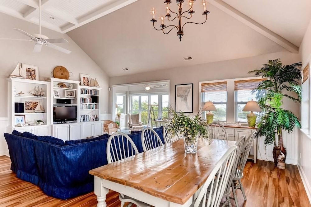 My Three Dunes 5 Bedroom Holiday Home By Bald Head Island