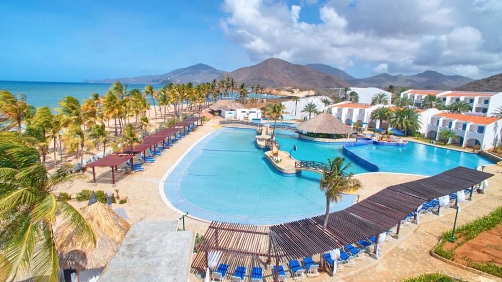 Hotel Costa Caribe Beach & Resort view 3