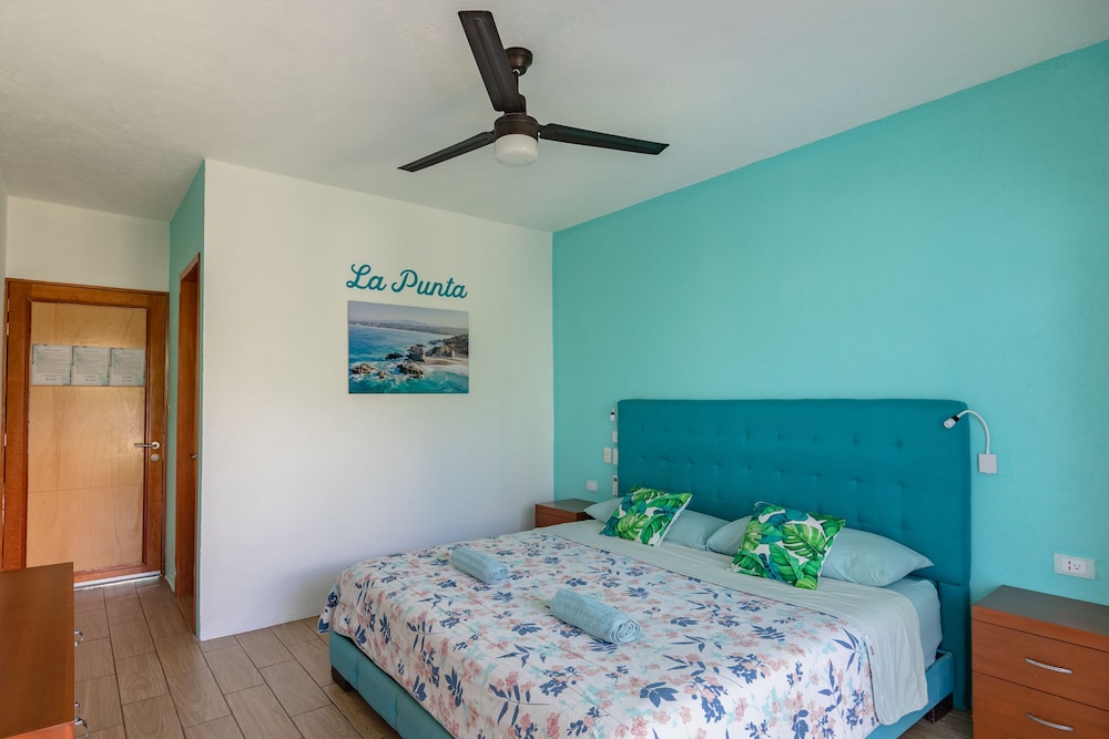 Casa Menta view 3