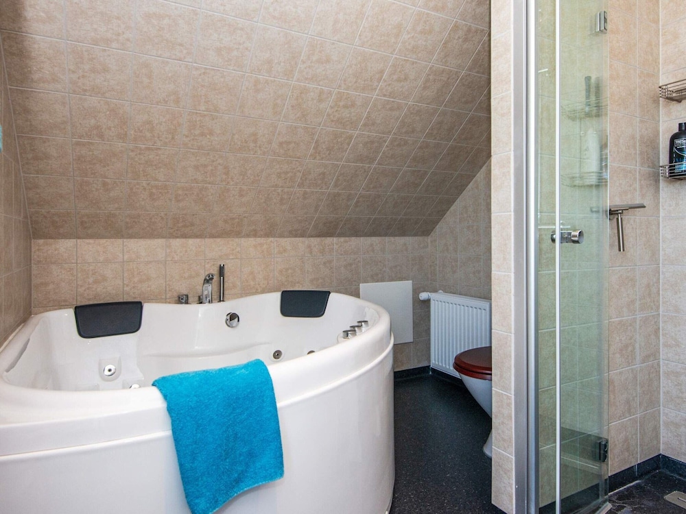 6 Person Holiday Home in Glesborg view 2