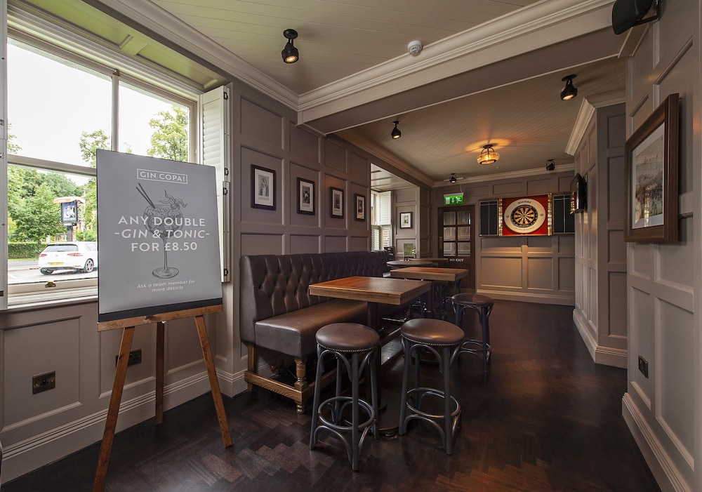 Altrincham Vacations - The Bulls Head Hotel - Property Image 10