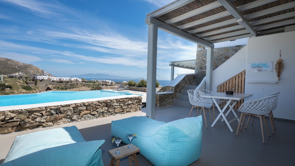 CAVO BLUE VILLAS