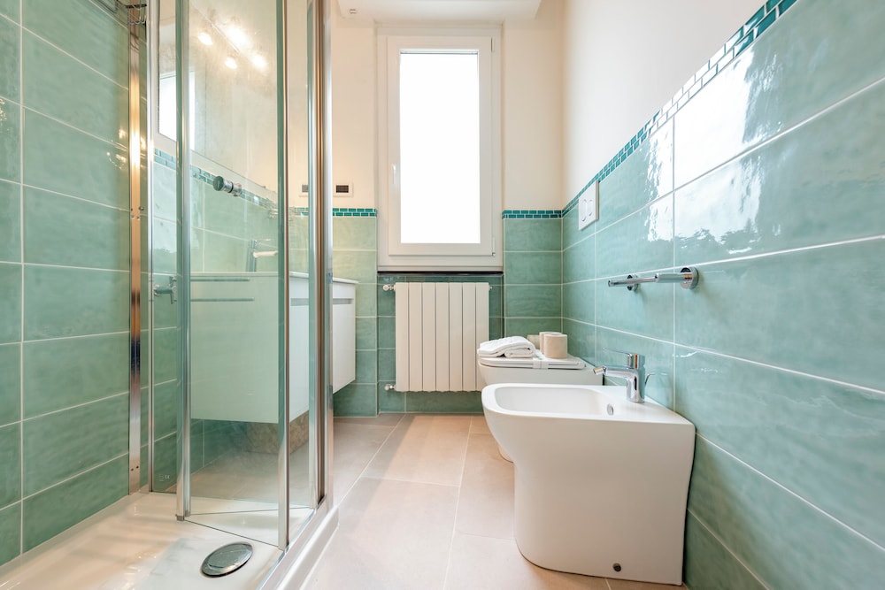 Blissful Flat for 6 Close To The Beach