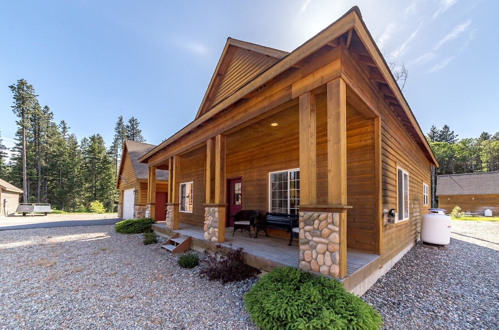 Wintergreen Chalet