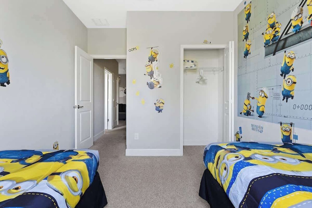 Comfortable Vacation Home up to 10 People