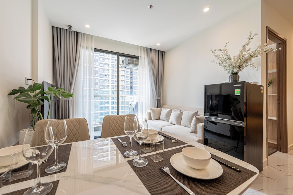 LA Nest 1bed+ Long stay – big deal at Vincom View!