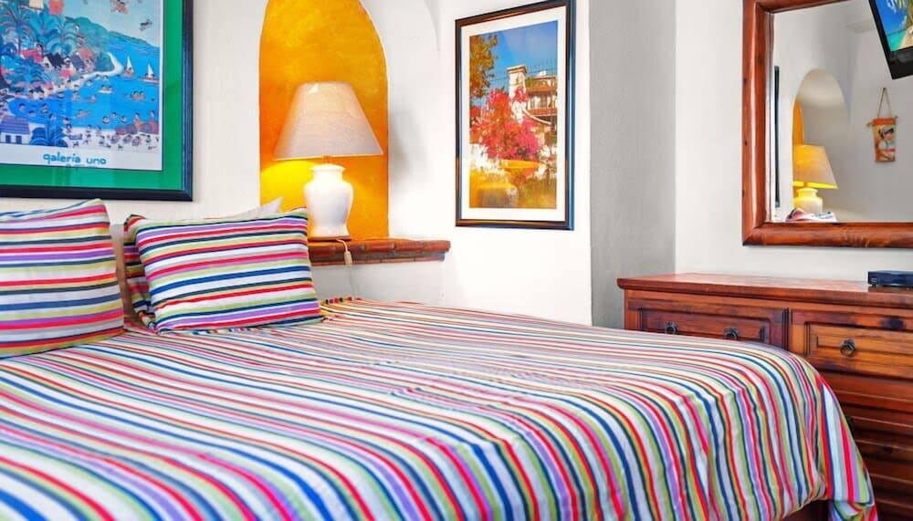 Ocean View 1Br Condo-balcony-beach-pool - 306