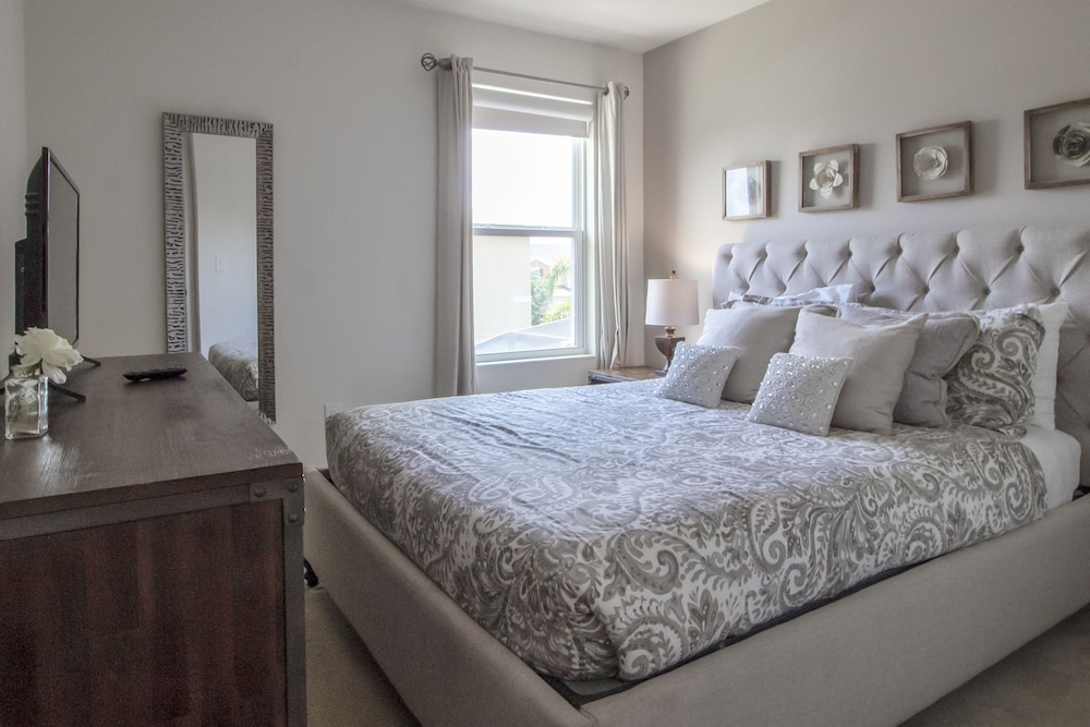 Compass Bay 3133 - Image 4