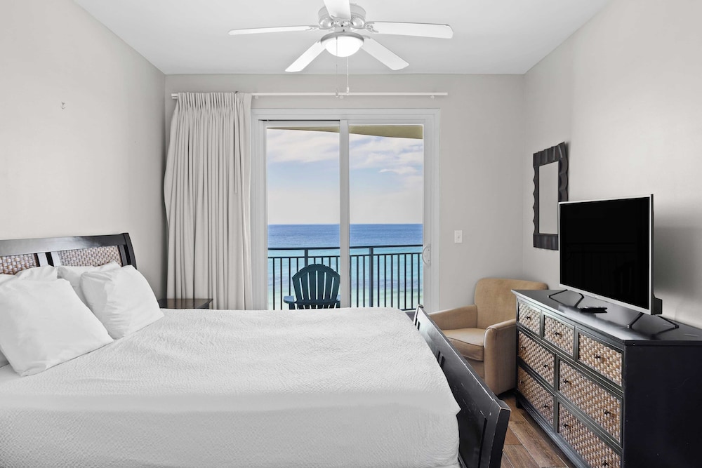 Beachfront Stay w/ Resort Amenities & Gulf Views Sterling Breezing #506