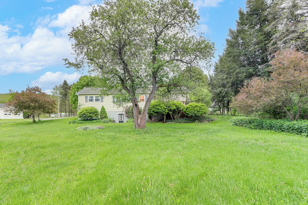 < 1 Mi to Main St: Rural Gem in Cherry Valley