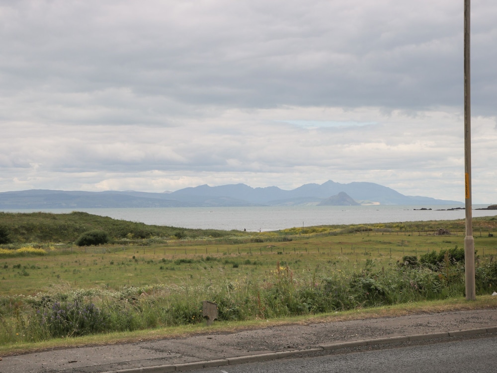 Ailsa Shores