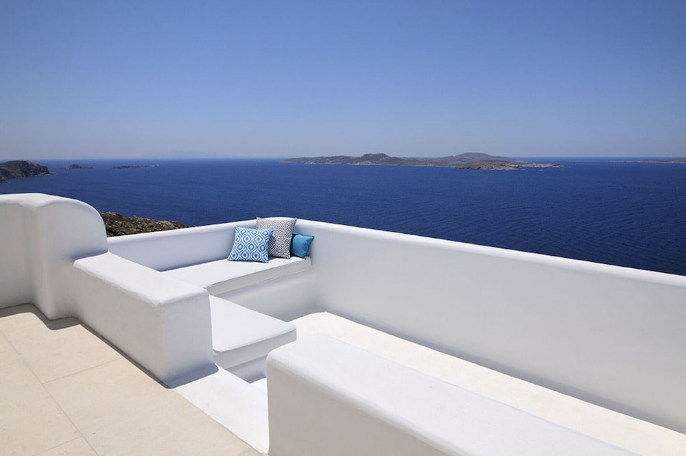 Bluebird Villas Villa Seabird view 3