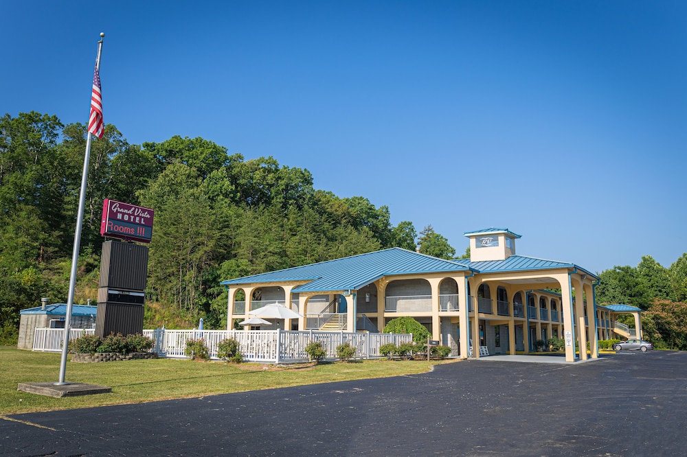 Grand Vista Hotel