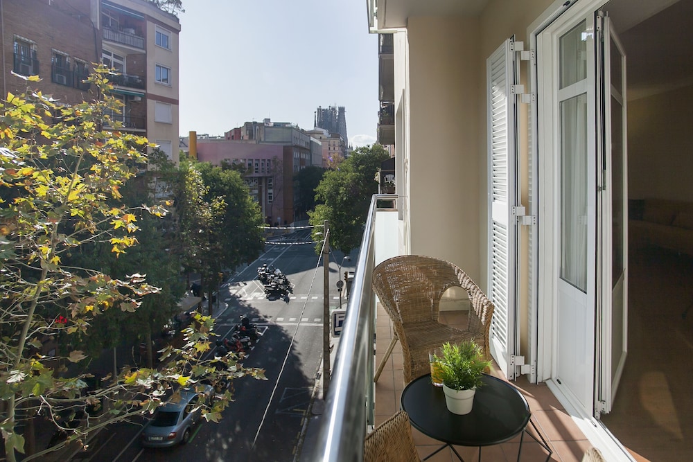 Sagrada Familia Flats