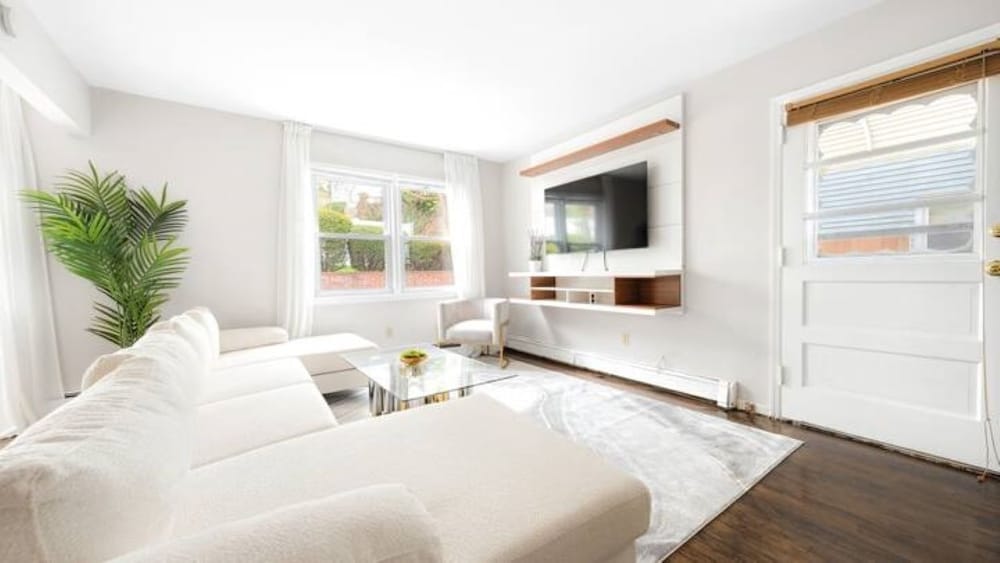 Upscale 3BR NY Home with Free Parking