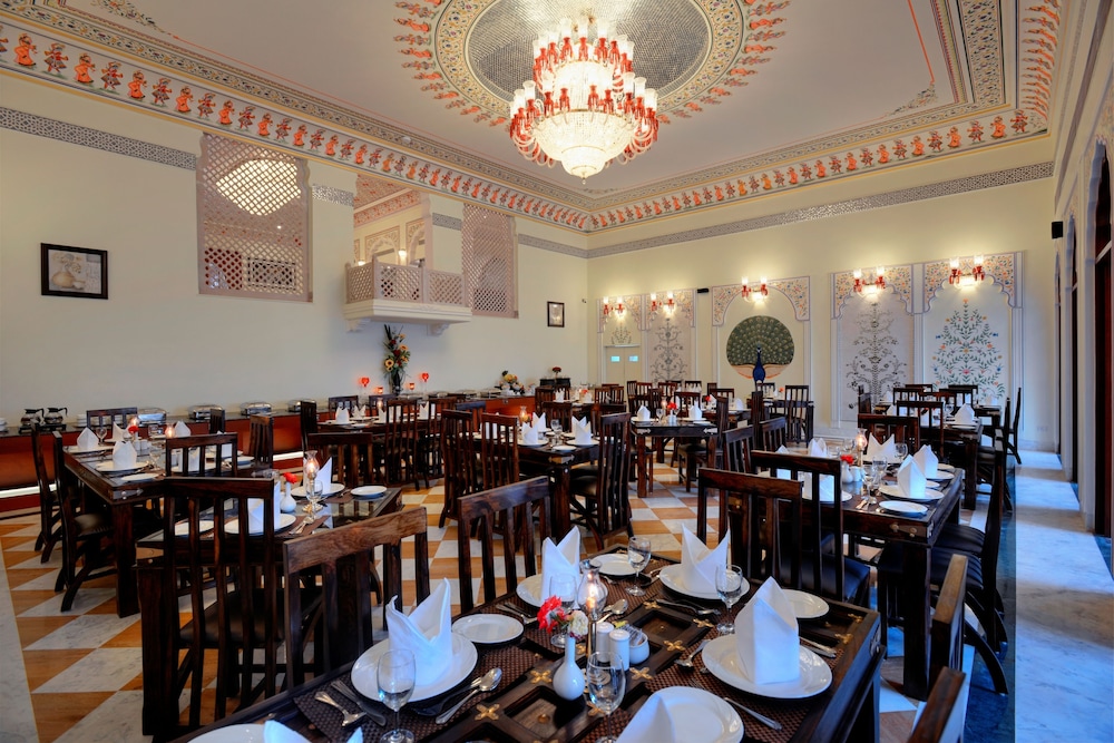 The Tigress Resort & Spa, Ranthambore